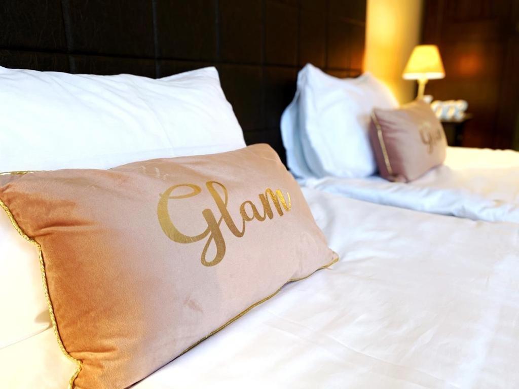 Royal Beach Premium Pantai Sunny Bagian luar foto